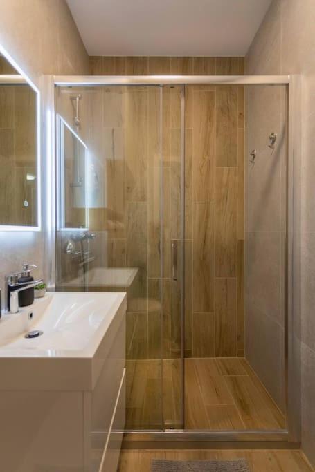 Апартаменти Flat4Us#Cozy#Freeparking#5People Загреб Екстер'єр фото